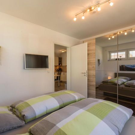 Ferienwohnung Blickfang ガルミッシュ・パルテンキルヒェン エクステリア 写真