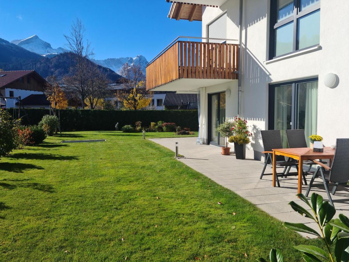 Ferienwohnung Blickfang ガルミッシュ・パルテンキルヒェン エクステリア 写真